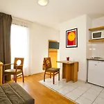 Sejours & Affaires La Beaujoire