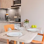 Sejours & Affaires La Beaujoire Lejlighedshotel 3*