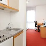 Séjours&affaires La Beaujoire Appart hôtel Nantes