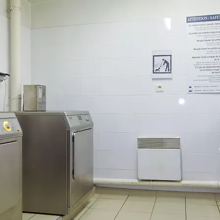 Sejours & Affaires La Beaujoire 3* Ναντ