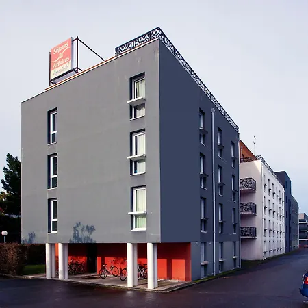 Sejours & Affaires La Beaujoire 3* Ναντ