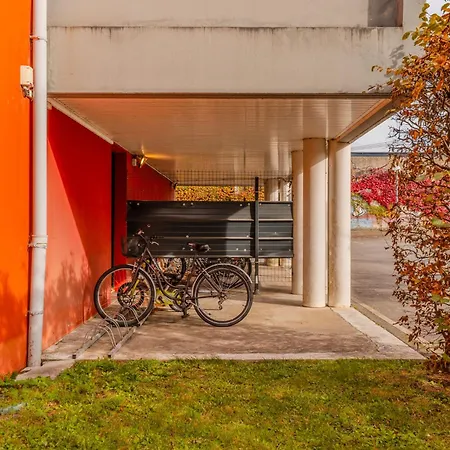 Sejours & Affaires La Beaujoire 3* Nantes