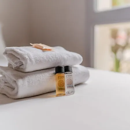 Sejours & Affaires La Beaujoire 3*