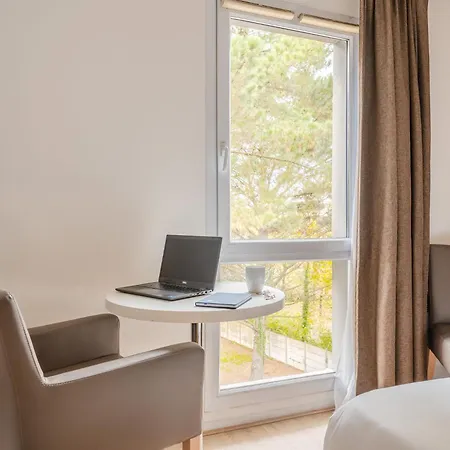 Séjours&affaires La Beaujoire 3* Nantes