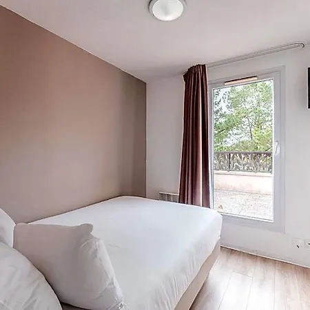 Sejours & Affaires La Beaujoire Apart Otel 3*