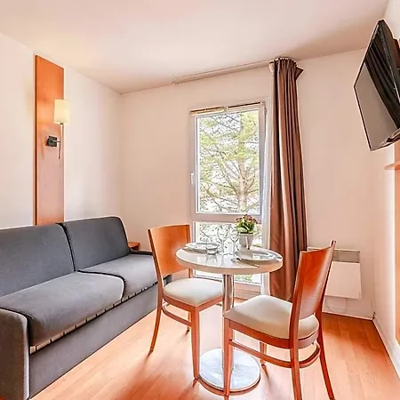 Apart Otel Sejours & Affaires La Beaujoire 3*