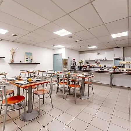 Apart Otel Sejours & Affaires La Beaujoire 3*
