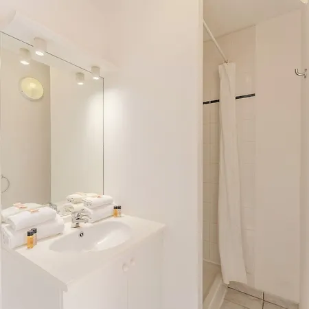 Sejours & Affaires La Beaujoire Apart Otel 3*