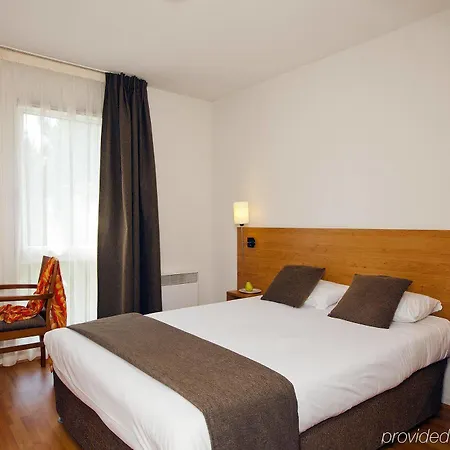 Séjours&affaires La Beaujoire 2* Nantes