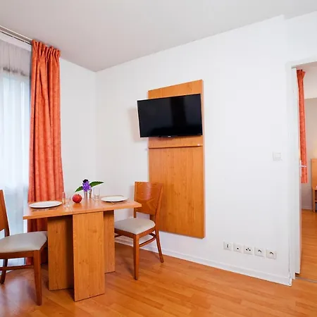 Ξενοδοχείο με διαμερίσματα Sejours & Affaires La Beaujoire 3*