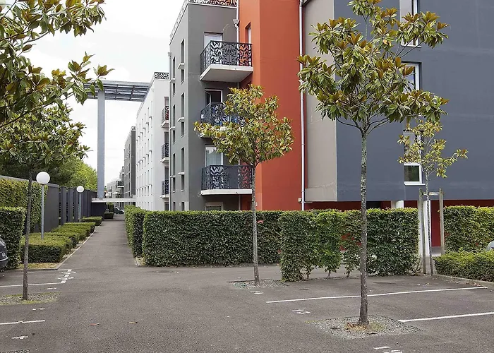 Sejours & Affaires La Beaujoire Aparthotel 3*