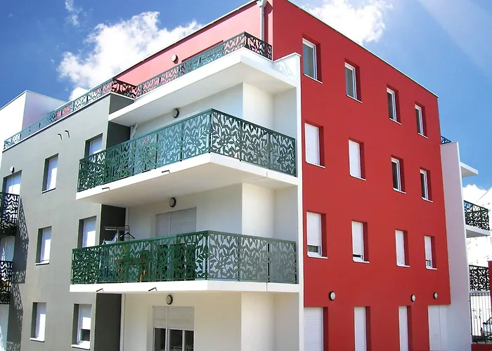 Sejours & Affaires La Beaujoire Aparthotel 3*