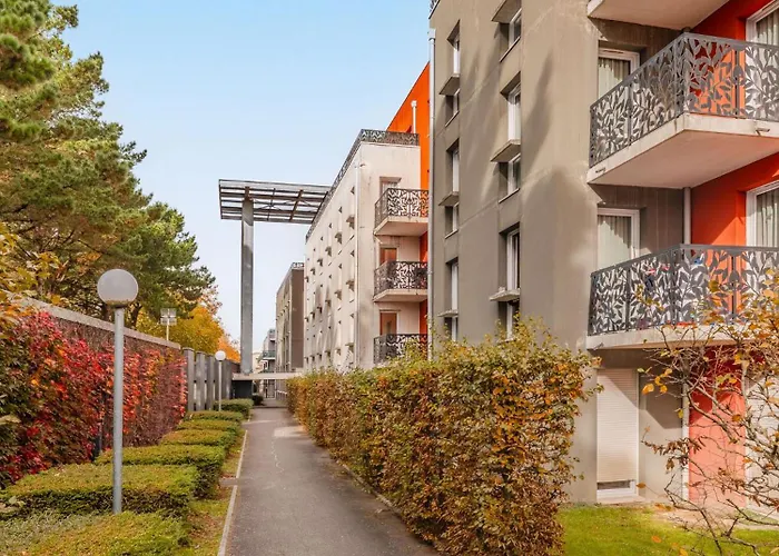 Sejours & Affaires La Beaujoire Aparthotel 3*