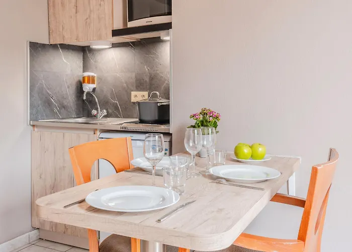 Sejours & Affaires La Beaujoire Aparthotel 3*