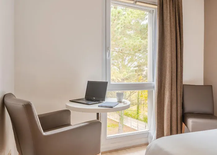 Sejours & Affaires La Beaujoire 3* Nantes
