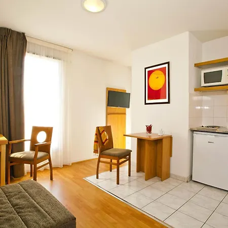 Lägenhetshotell Sejours & Affaires La Beaujoire 3*