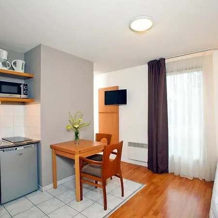 Lägenhetshotell Sejours & Affaires La Beaujoire 3*